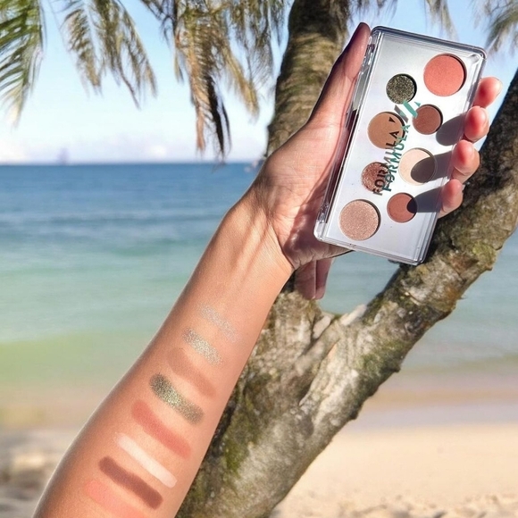 new Formula Z Glamgasm Eyeshadow Palette 8 Colors Full Size - Picture 2 of 9